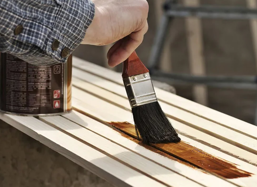 VERNİKLER VE KORUYUCULAR